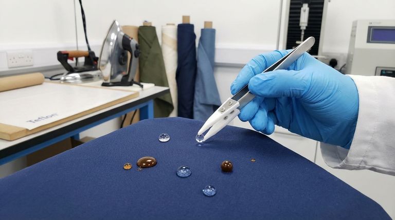 特氟龙（Teflon）在纺织工业中是如何使用的？制造抗污、防水面料