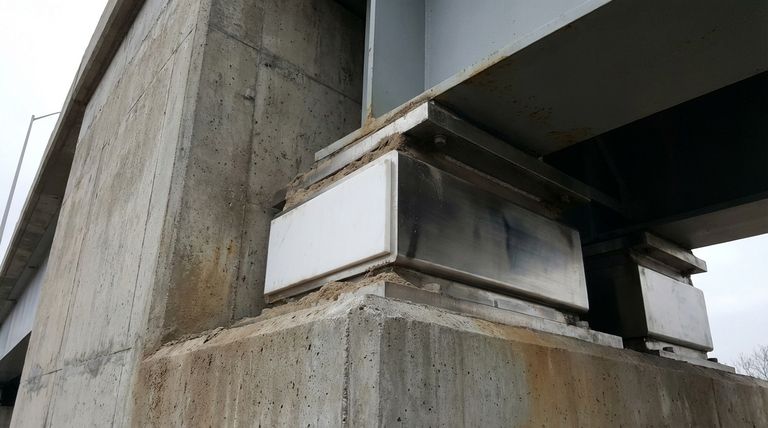 PTFE 슬라이드 베어링의 유지보수 요구사항은 무엇입니까? 장기적인 무보수 성능 보장