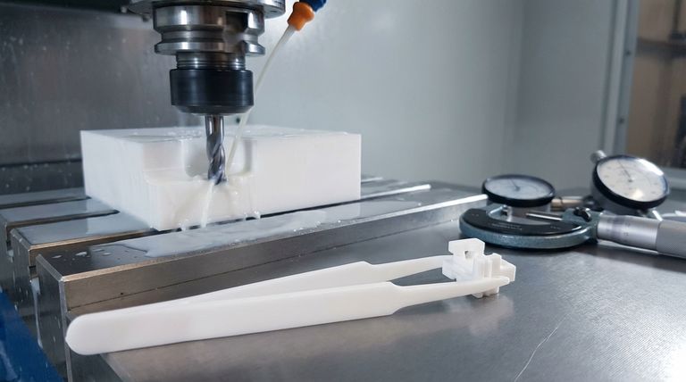 PTFE 的柔软性在加工过程中会引发什么问题?掌握尺寸精度