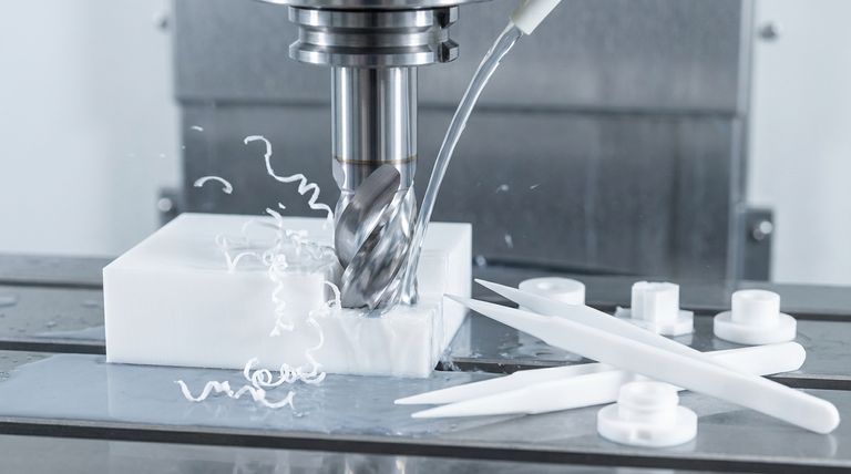 PTFE CNC 가공에는 어떤 도구가 사용됩니까? 깨끗하고 정밀한 절단 달성