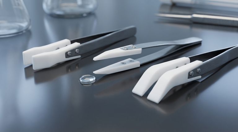 لماذا غالبًا ما يُستخدم التفلون في المنتجات التي تتطلب احتكاكًا منخفضًا؟ استغل انزلاقه الشديد