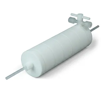 Filtro de PTFE de Alta Pureza con Conexiones de Válvula PFA y Placa Tamiz Integrada para Procesamiento de Fluidos Corrosivos