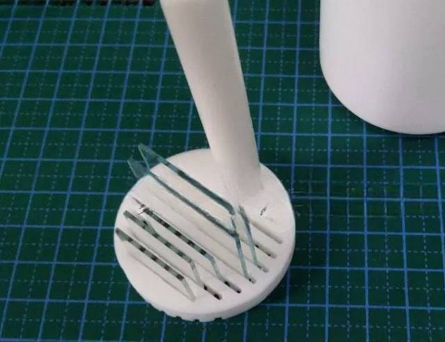 PTFE cleaning rack detail  